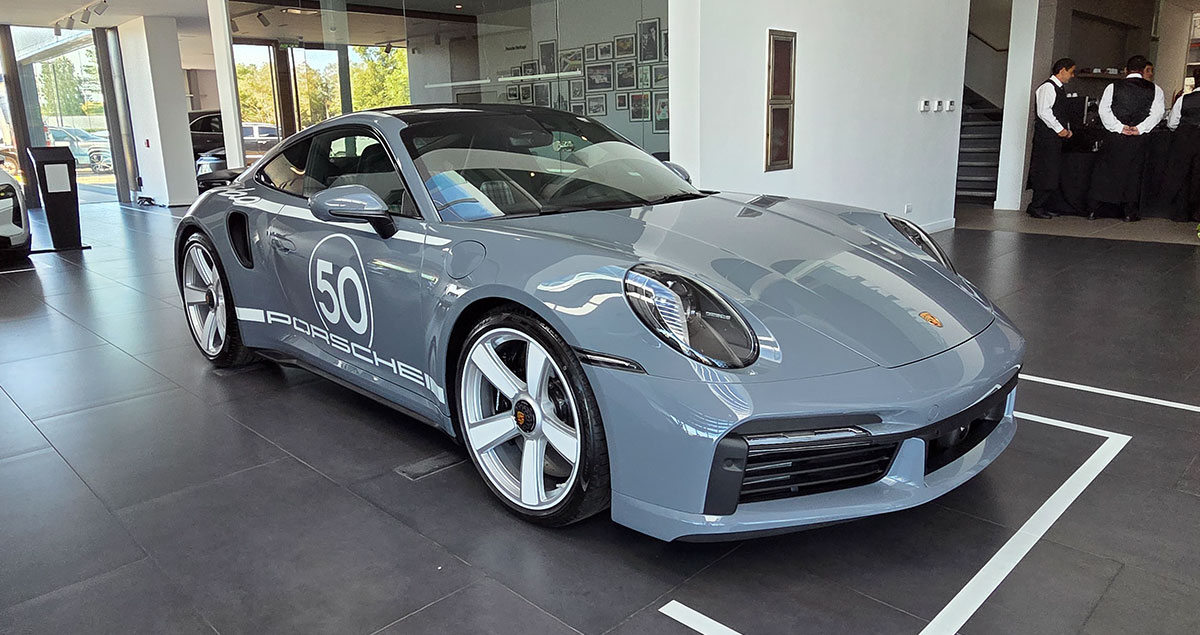 porsche 911
