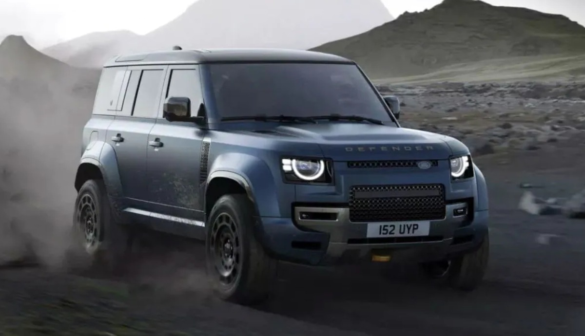 Land Rover Defender 2026