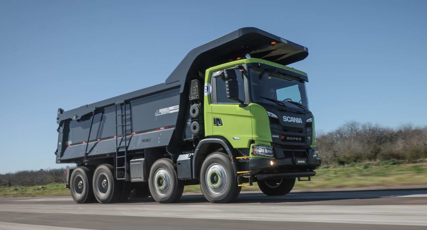Scania Super línea XT