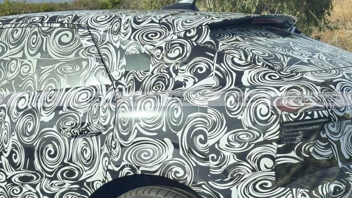 Audi Q3 Sportback camuflado