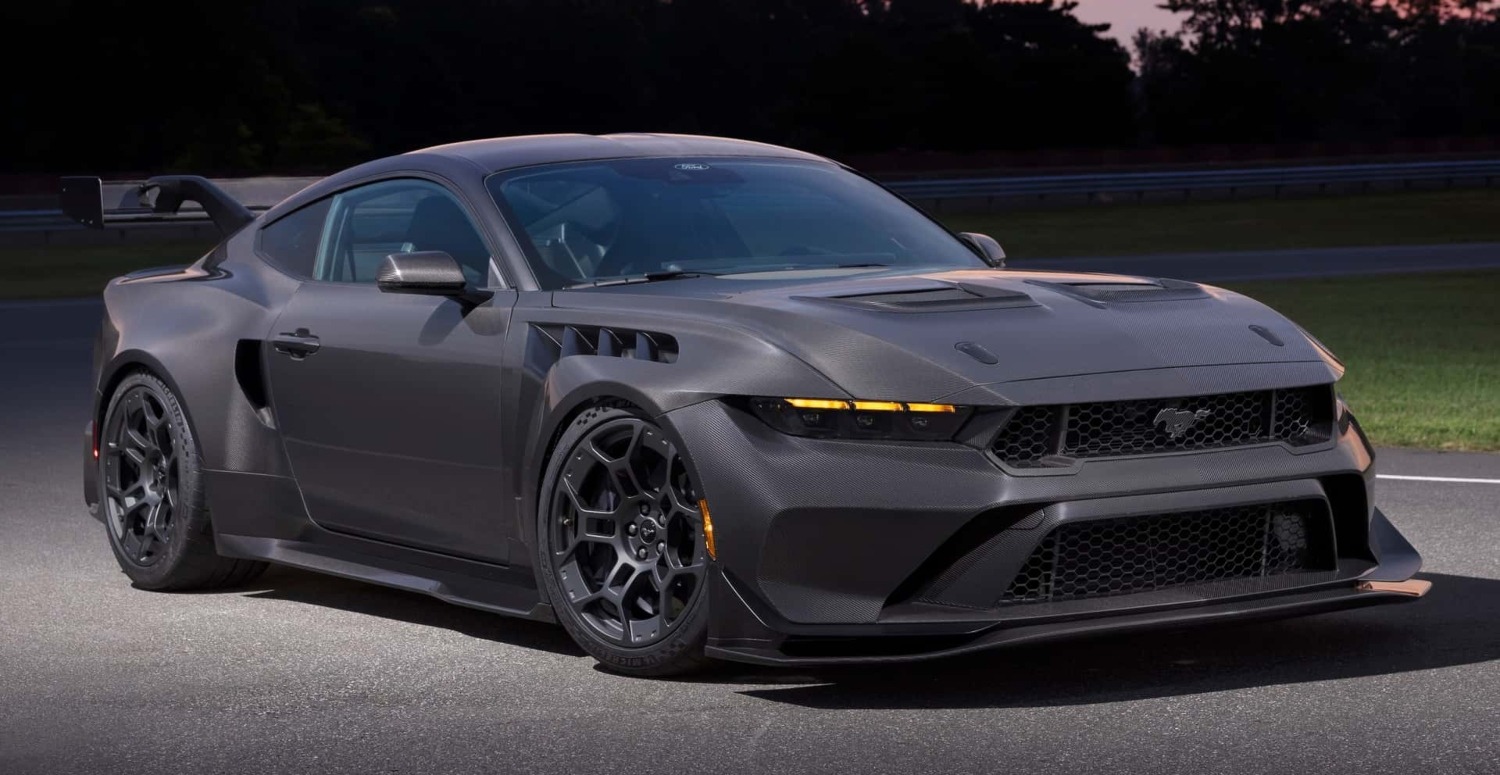 Ford Mustang GTD Liquid Carbon