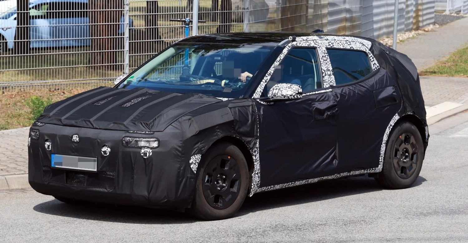 Hyundai Ioniq 2 camuflado