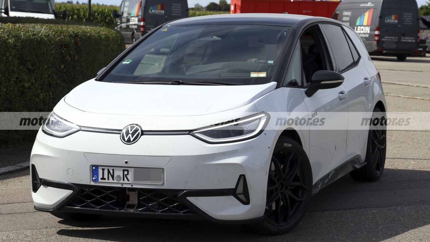 Audi Q2 e-tron mula de pruebas VW ID.3