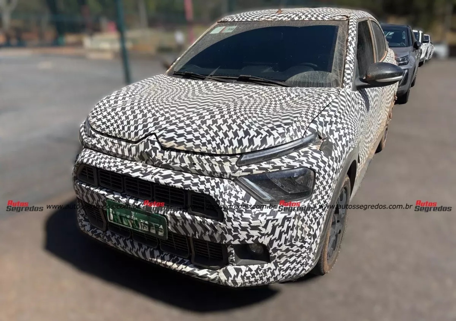 Citroën Basalt BioHybrid camuflado