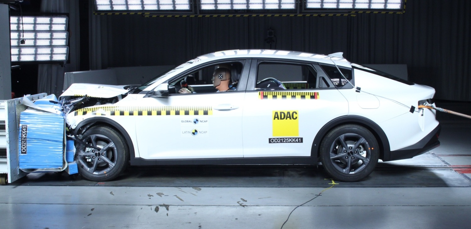 Kia K4 Latin NCAP