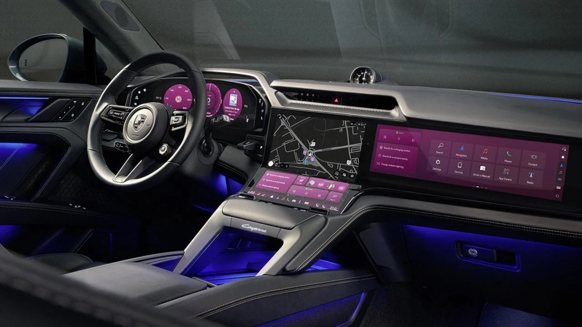 Porsche Cayenne Electric interior