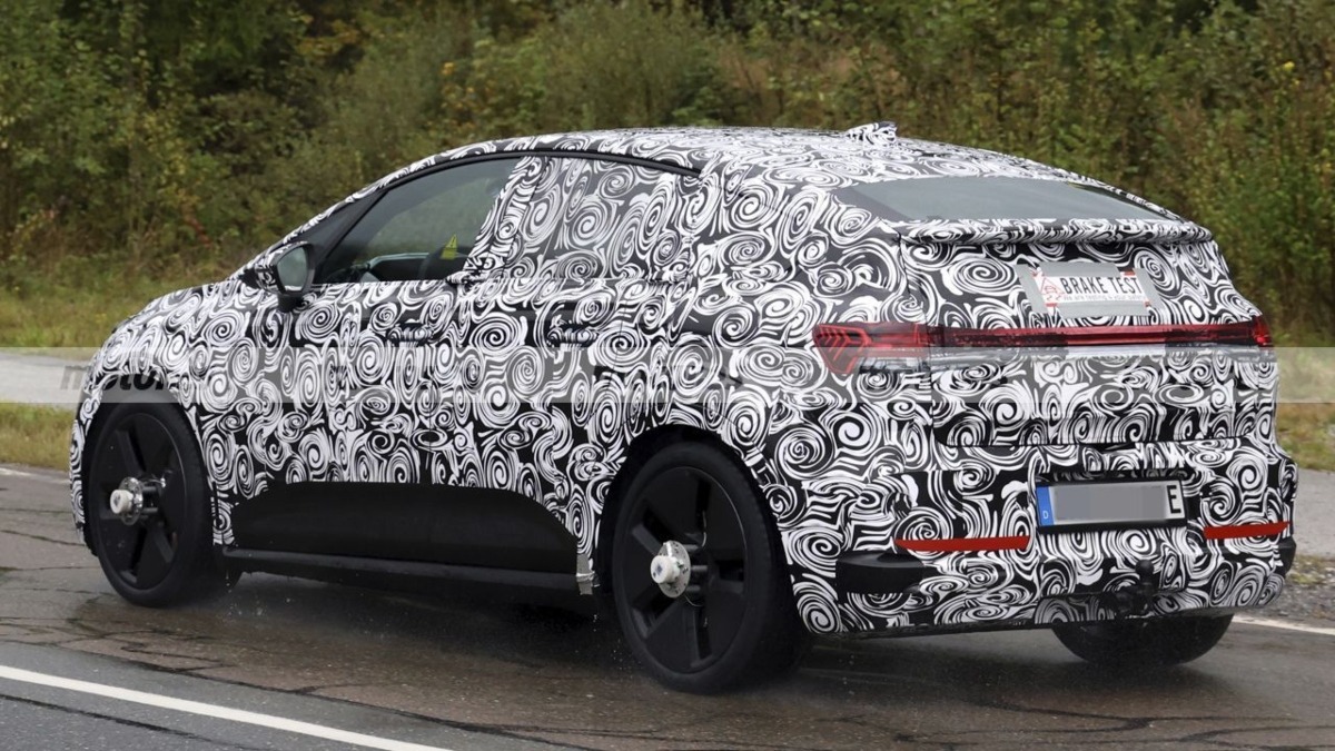 Audi Q2 e-tron camuflado