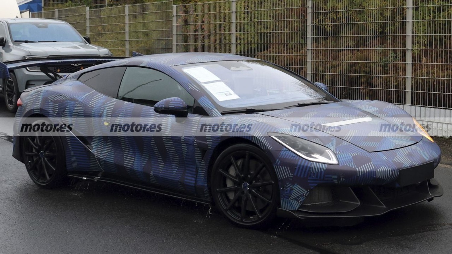 BYD Denza Z camuflado