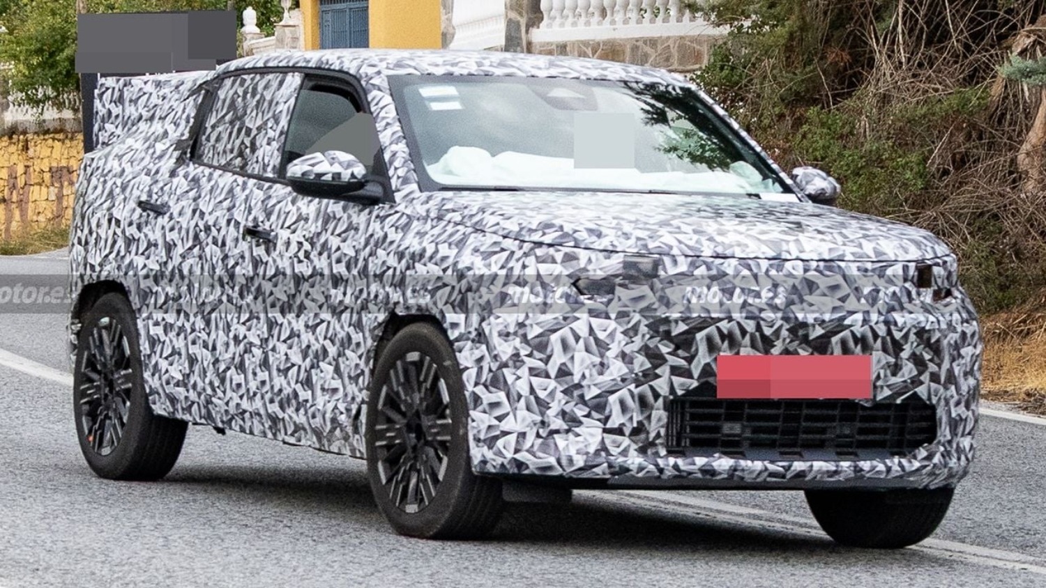 Fiat Fastback 2027 camuflado
