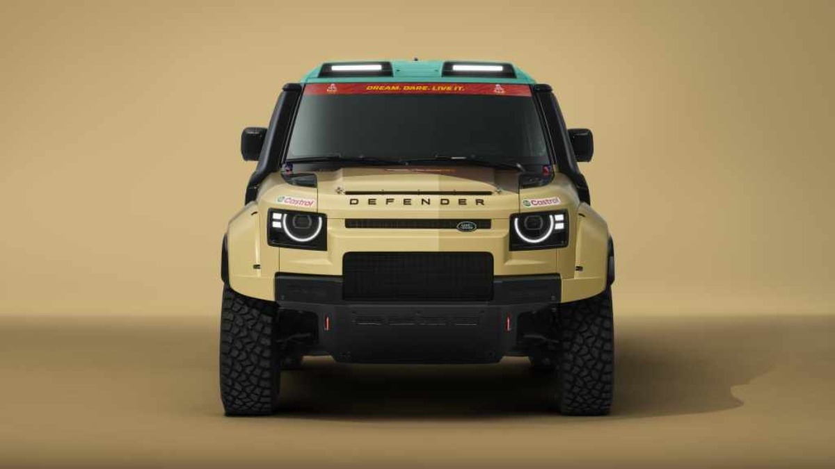 Land Rover Defender Dakar