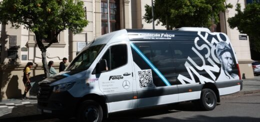 Mercedes-Benz Sprinter Museo Fangio