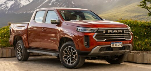 RAM Dakota