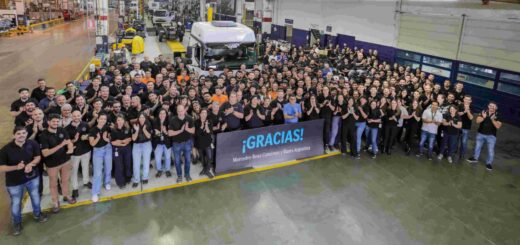 Mercedes-Benz Camiones y Buses cierre de producción Virrey del Pino