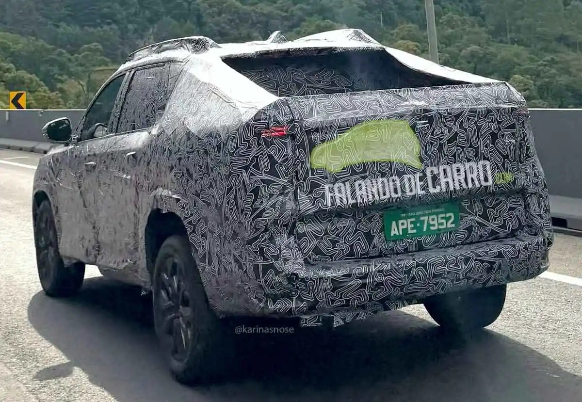 Renault Niagara camuflada