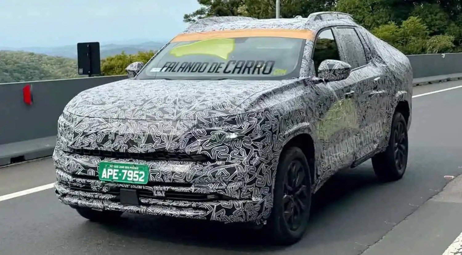 Renault Niagara camuflada