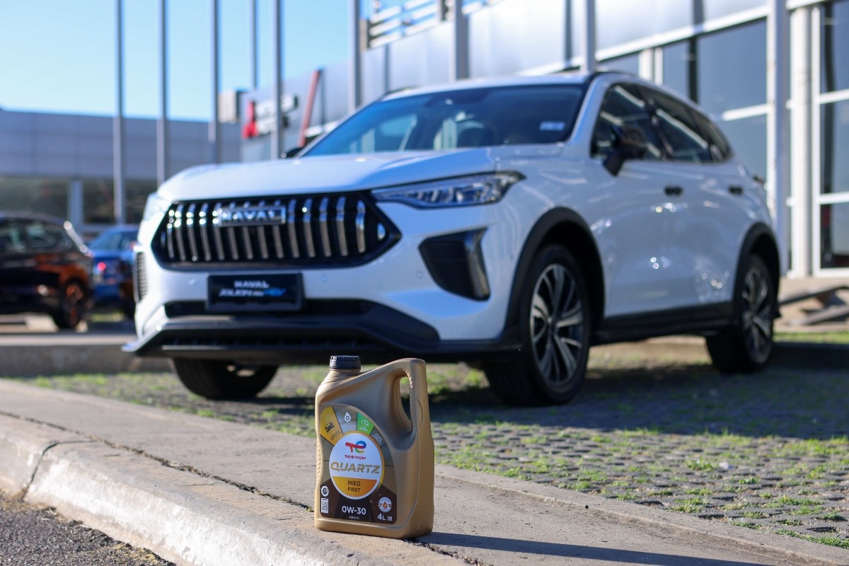 Changan y Total Quartz