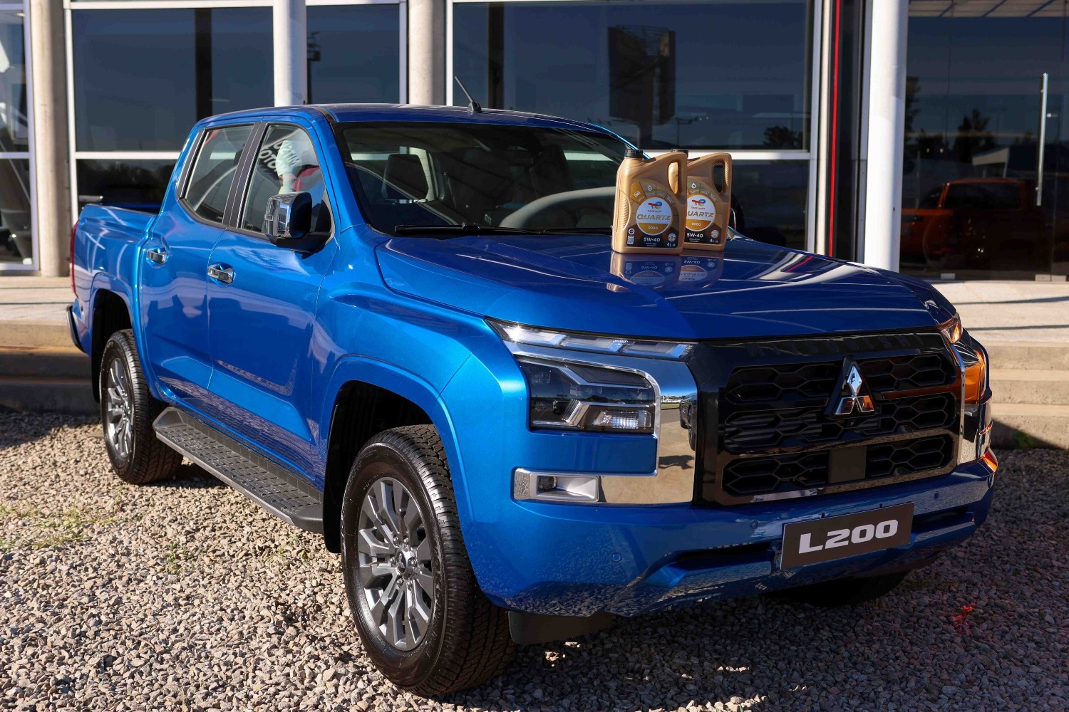 Mitsubishi y Total Quartz