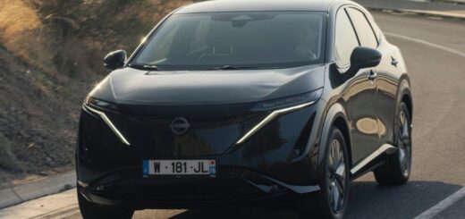 Nissan Ariya Solar Powered