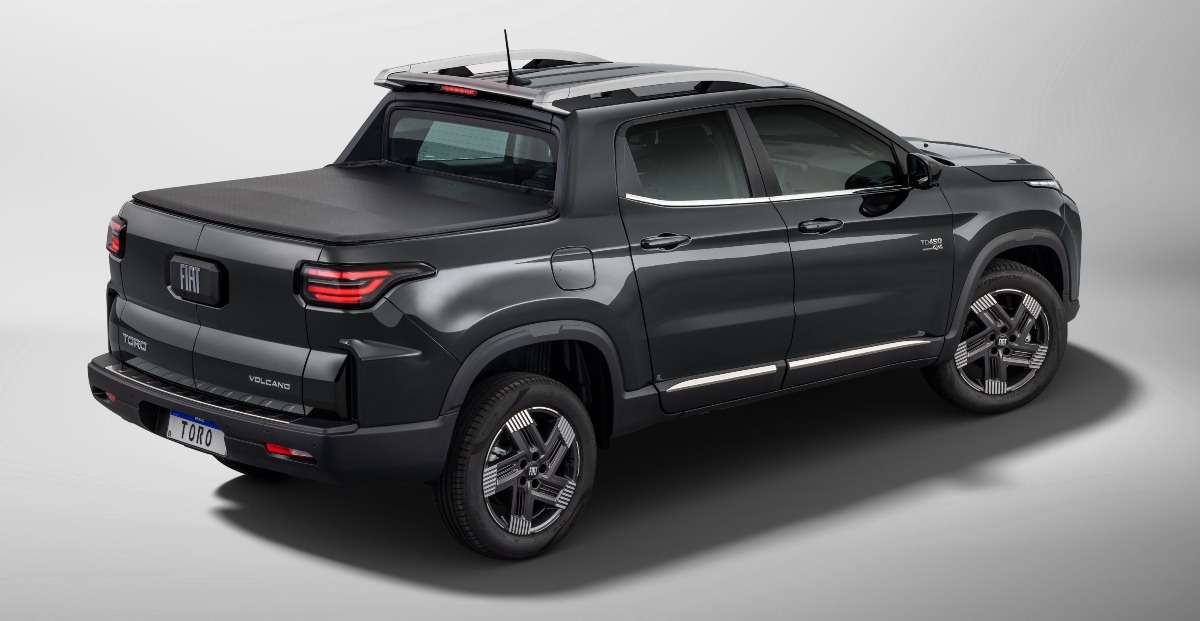 Fiat Toro Volcano MY2026