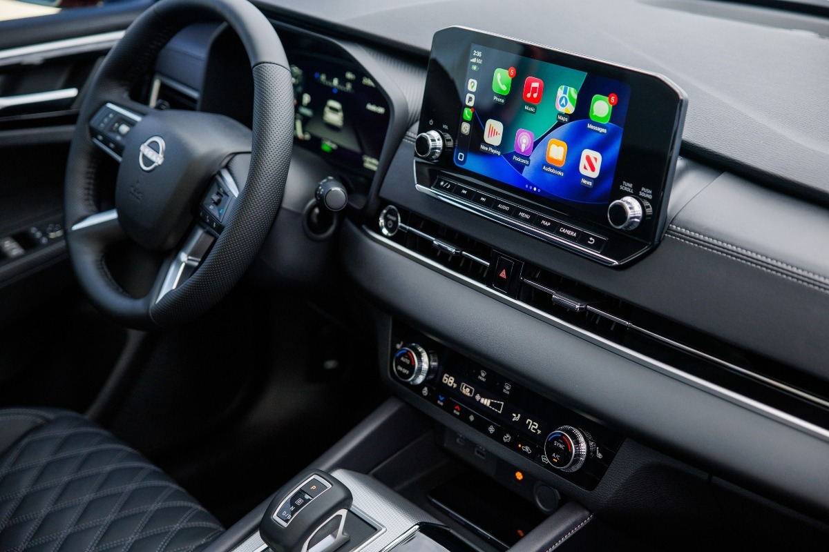 Nissan X-Trail Rogue PHEV 