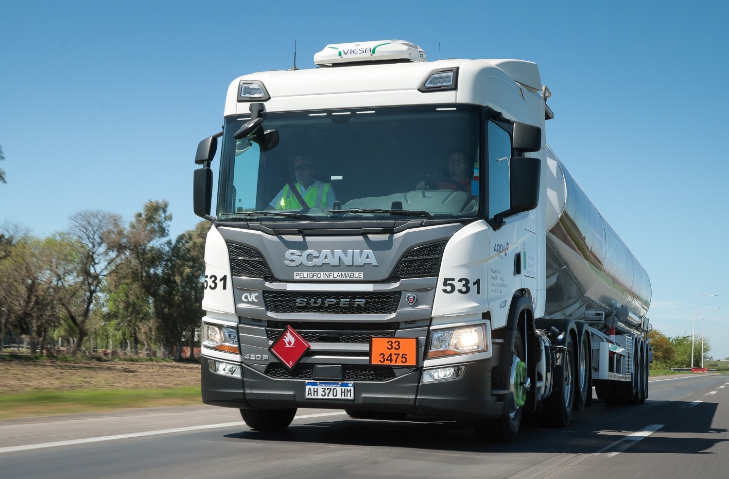 Scania Super Tranef SRL