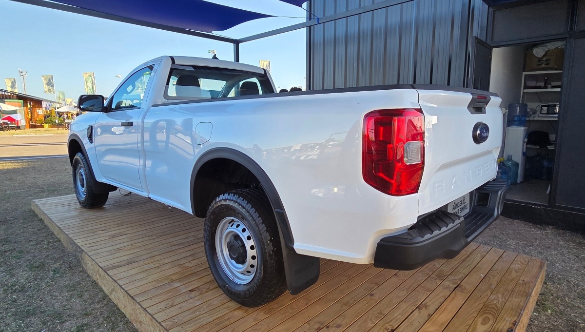 Ford Ranger Cabina Simple