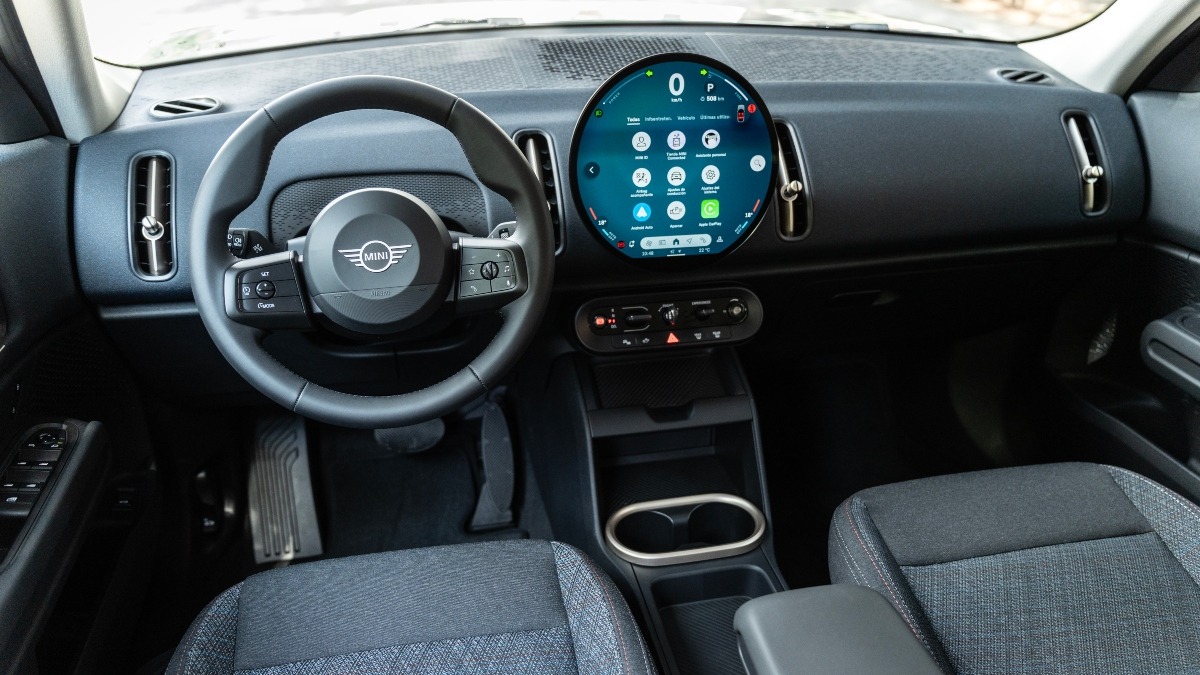 MINI Countryman D Essential 