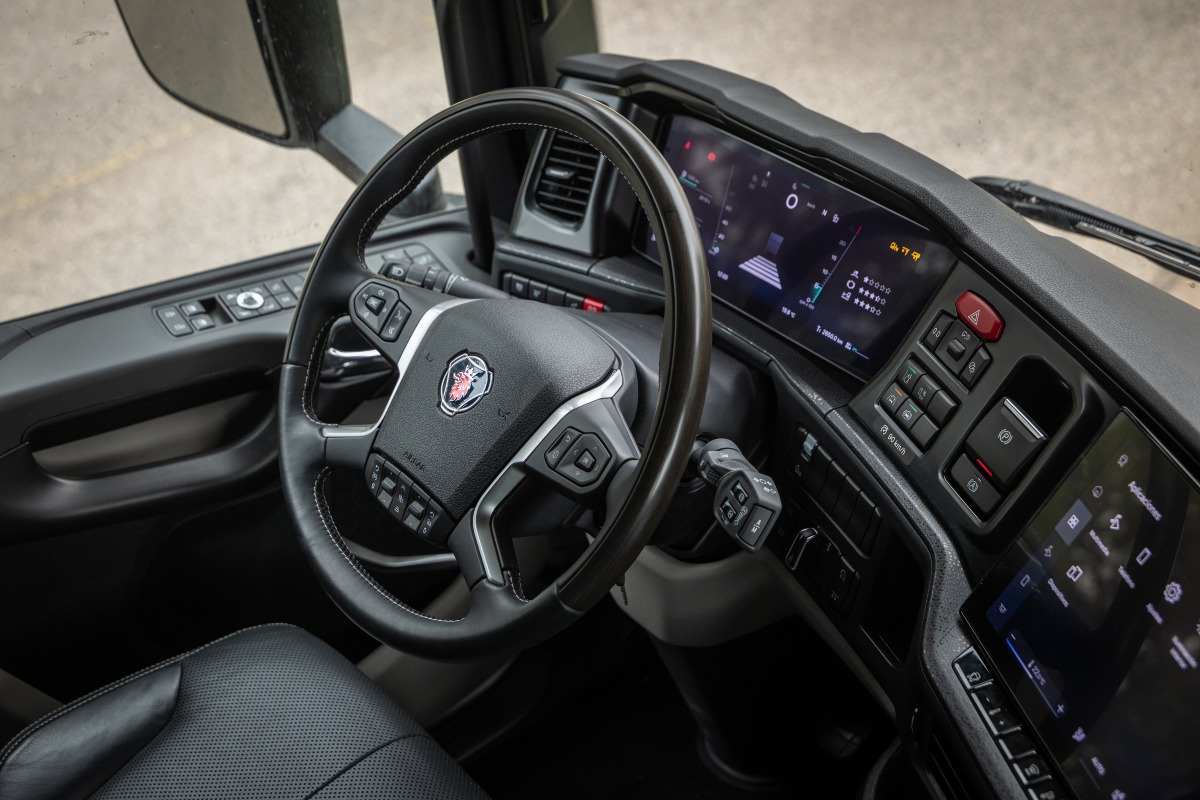 Scania 550S 50 Años ARG