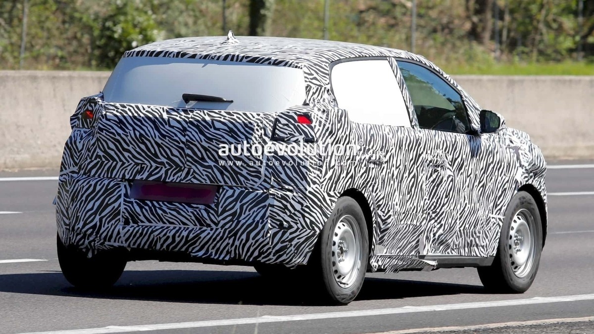 Dacia Spring base Twingo camuflado