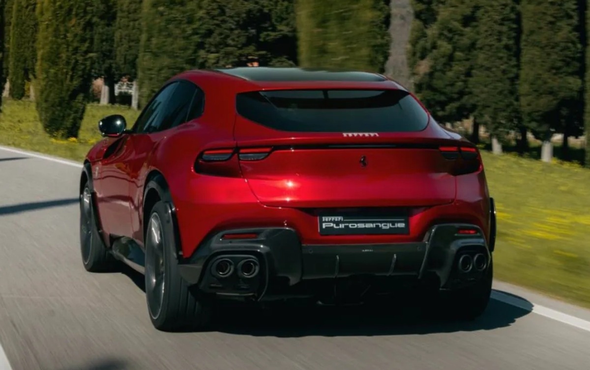 Ferrari Purosangue Handling Speciale