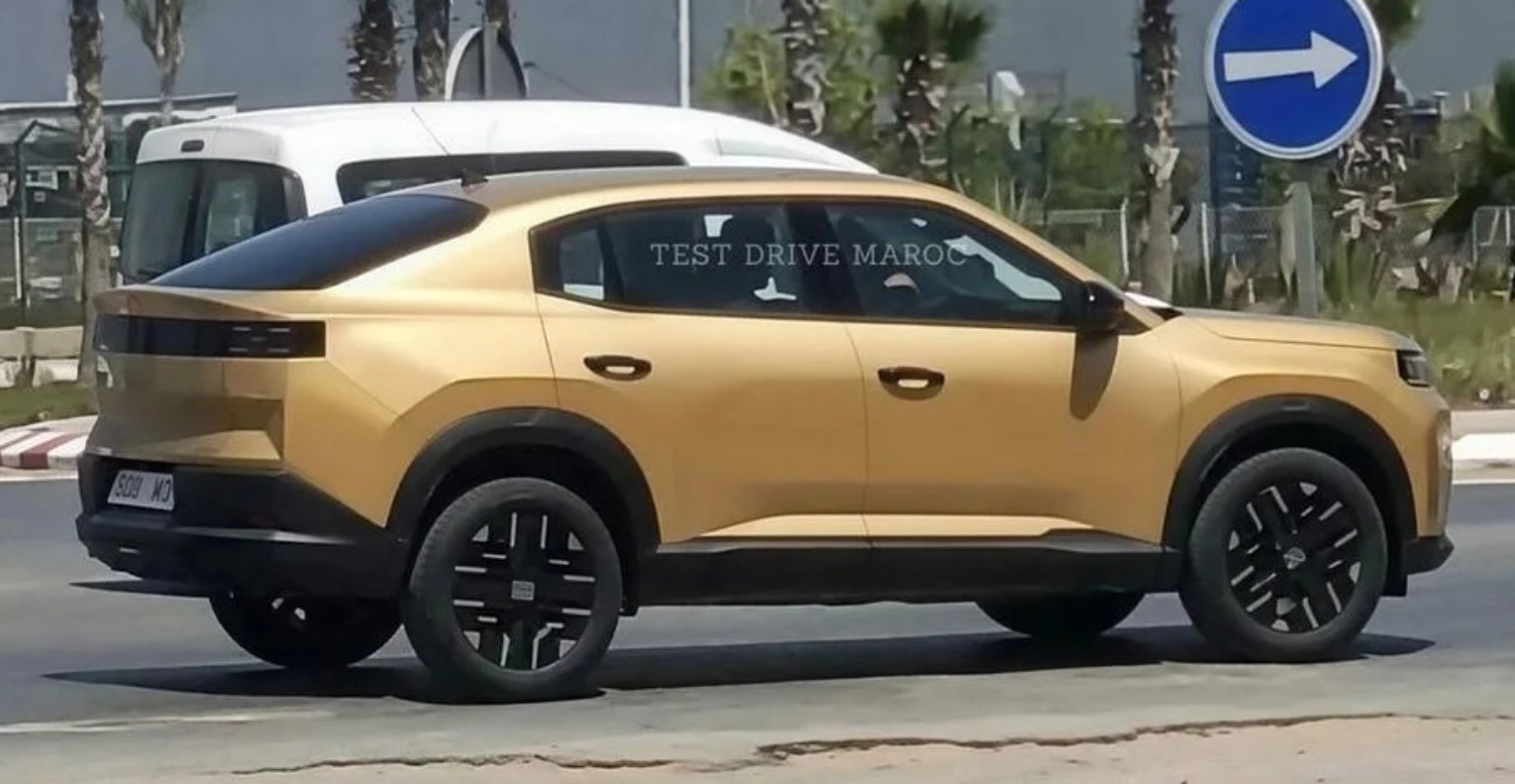 Fiat Fastback fotos espia