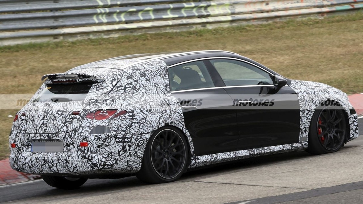 Mercedes-AMG CLA fotos espía 