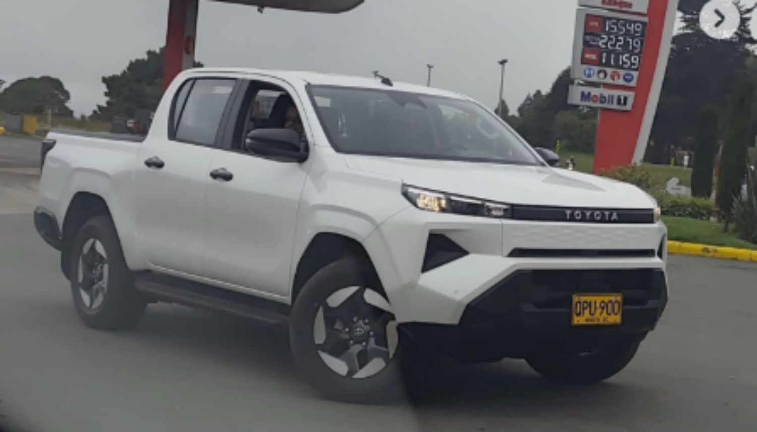 Toyota Hilux BEV Colombia