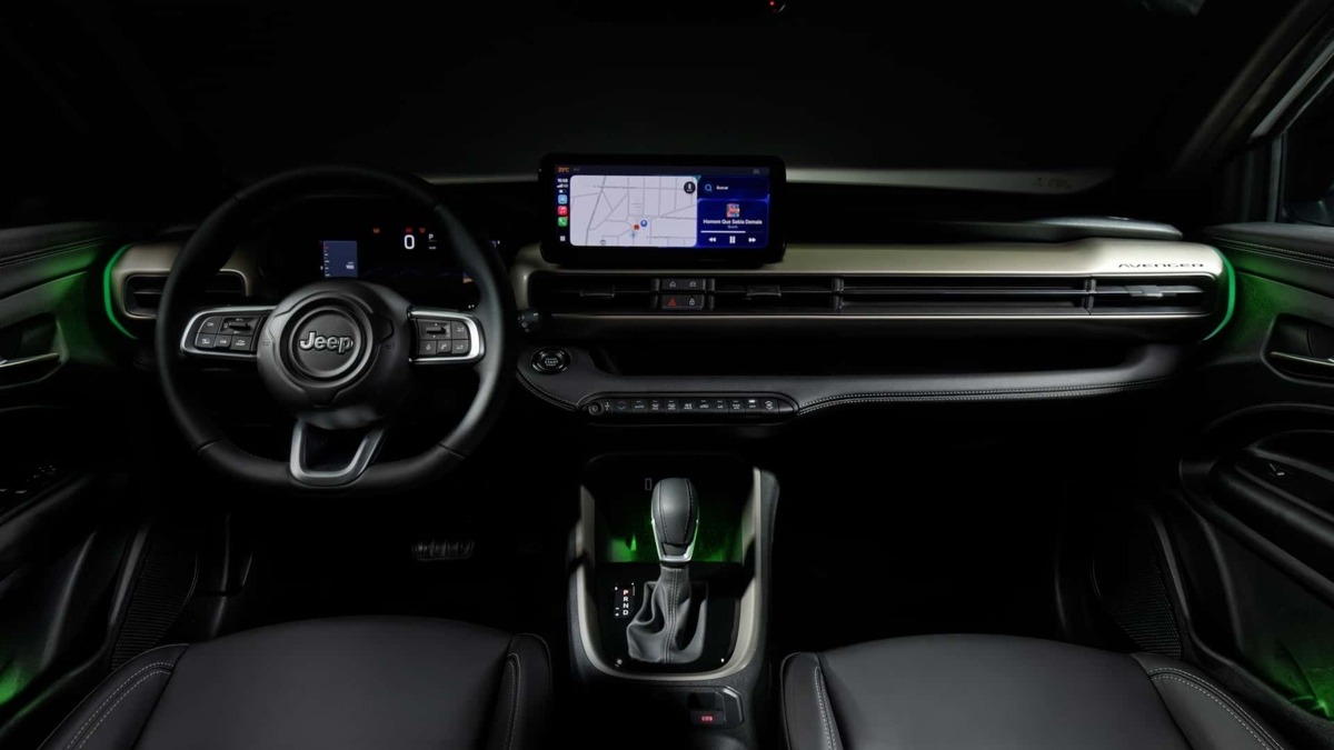 Jeep Avenger interior BR