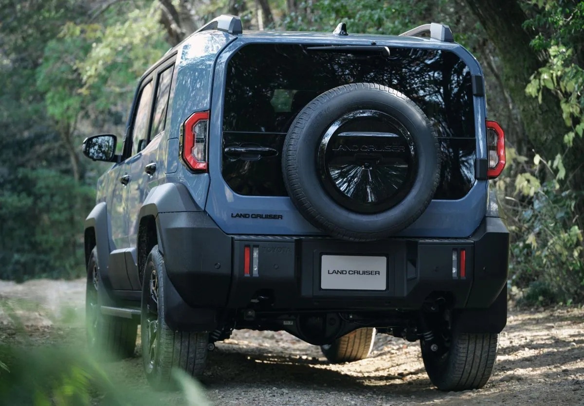 Toyota Land Cruiser FJ Japón