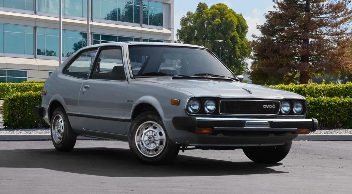 Honda Accord 50 años