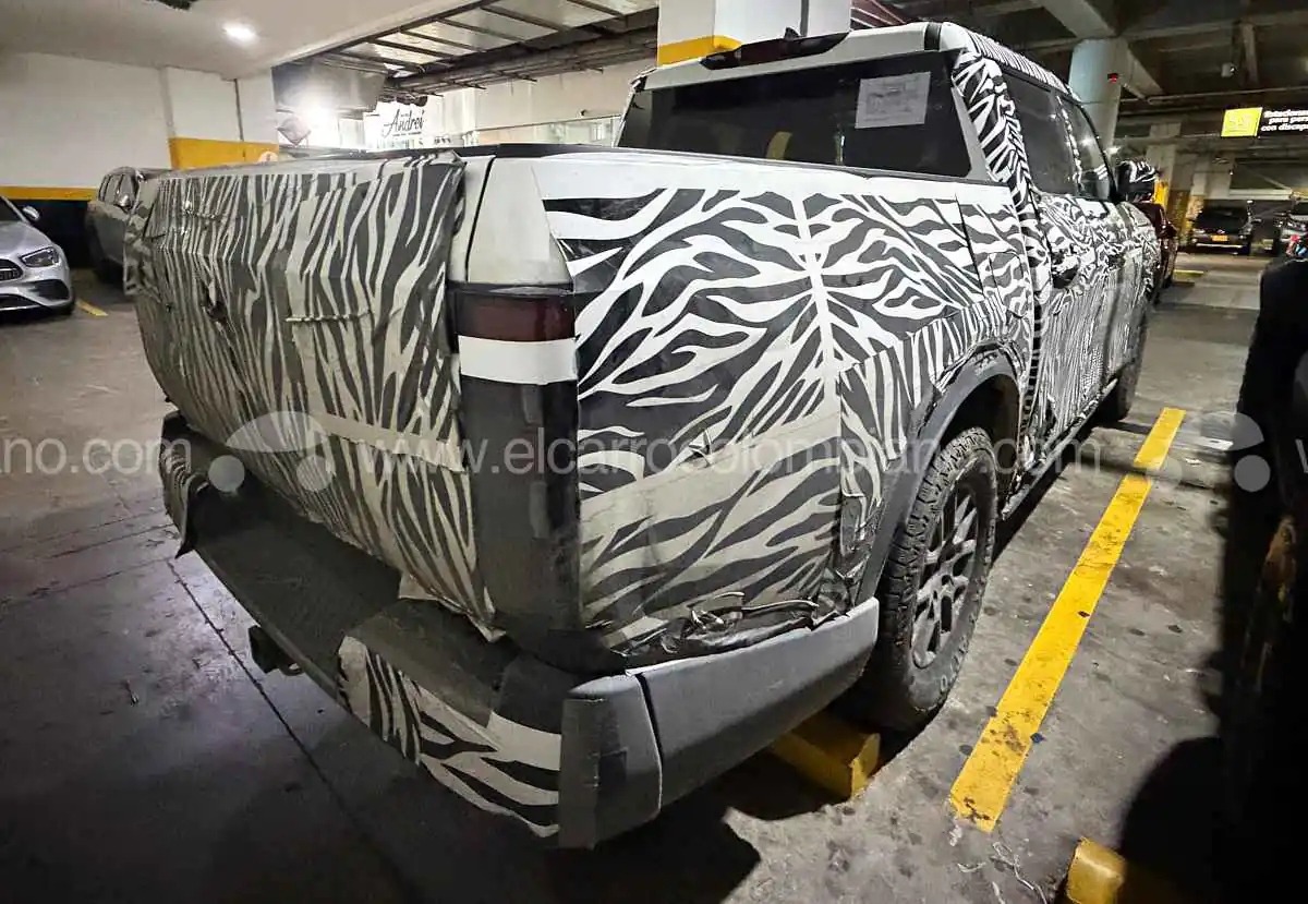 Nissan Frontier Pro fotos espía Colombia