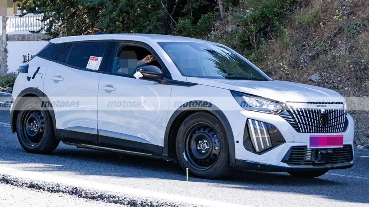 Peugeot 208 2027 mula de pruebas