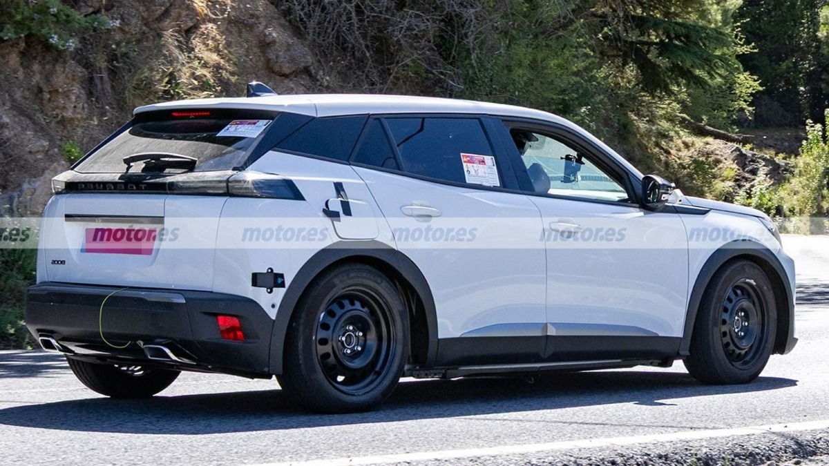 Peugeot 208 2027 mula de pruebas