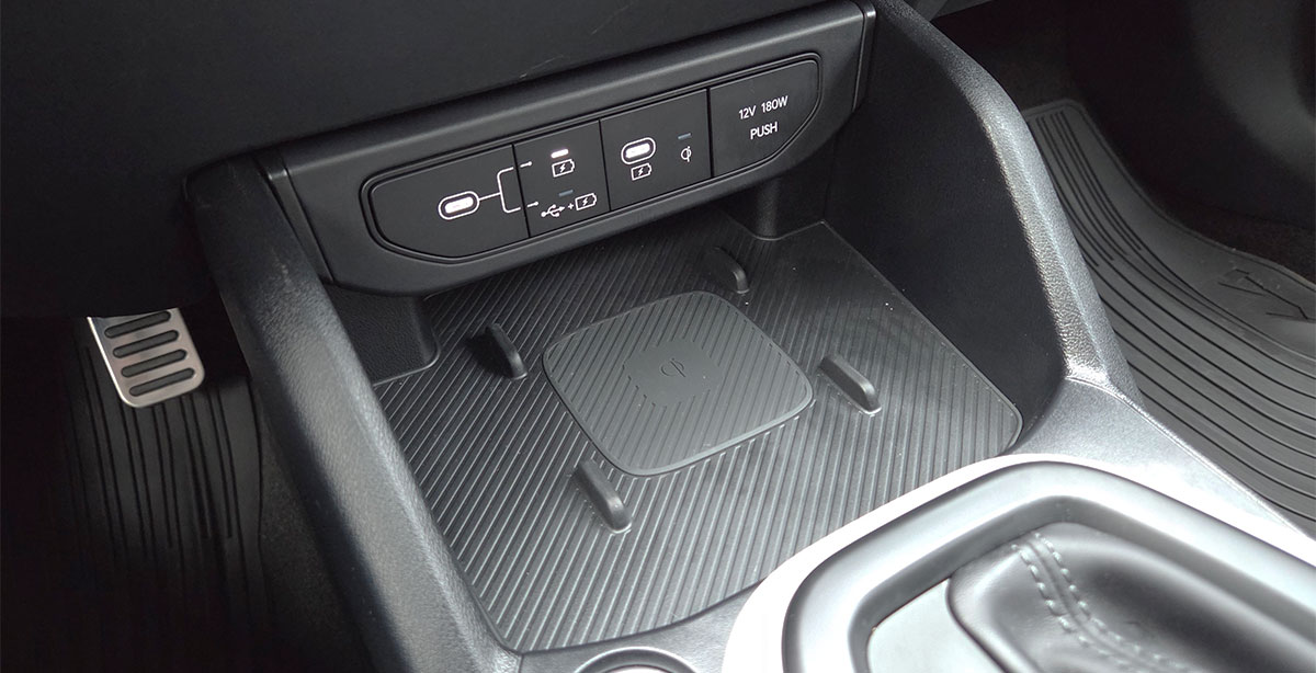 Kia k4