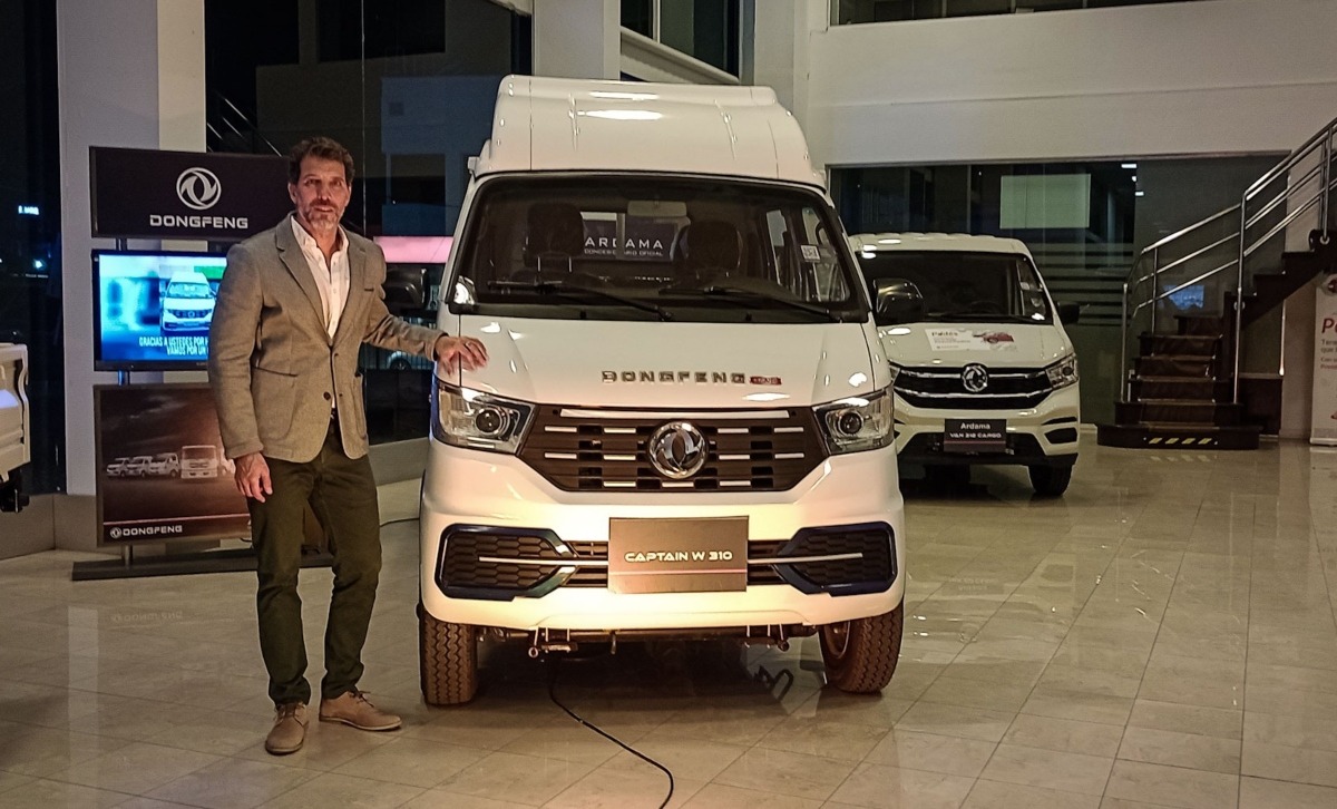 Dongfeng Ardama Ariel Roncayolo