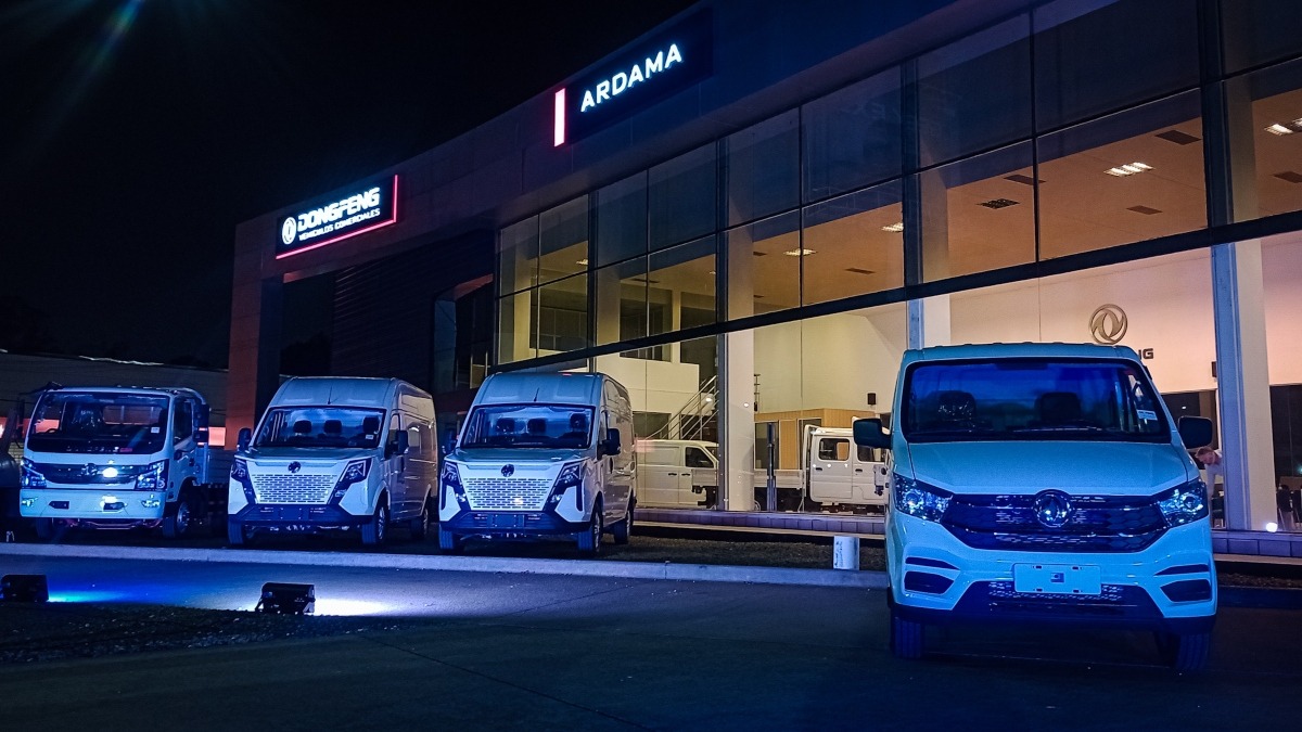 Dongfeng Ardama Pilar