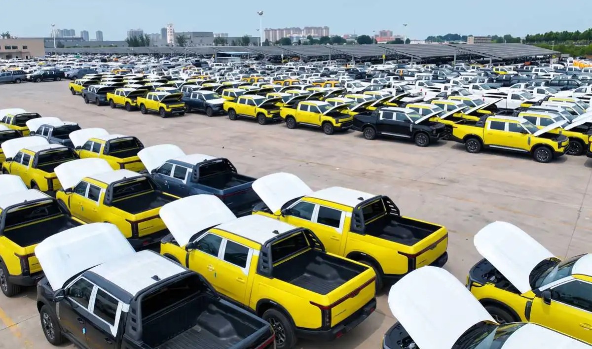 Nissan Frontier Pro PHEV embarque Latam
