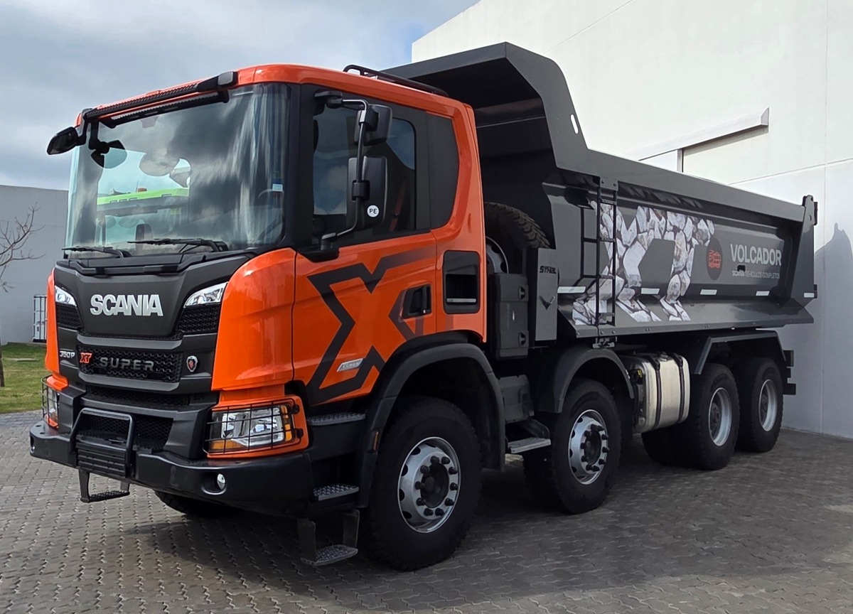 Scania vehículos completos