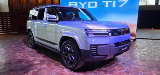 BYD Ti7