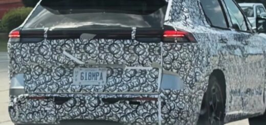 Honda CR-V camuflada