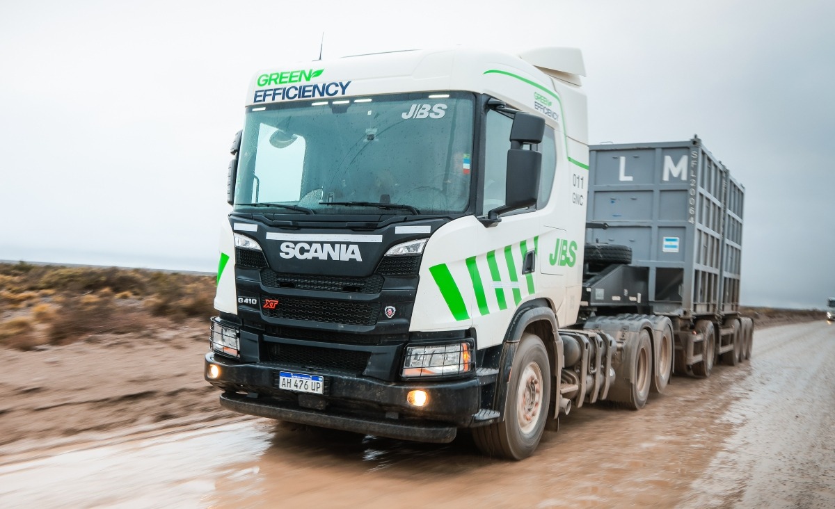 Scania GNC Poliworld